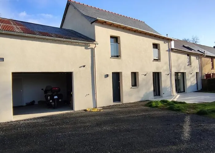 Chambre indépendante avec terrasse