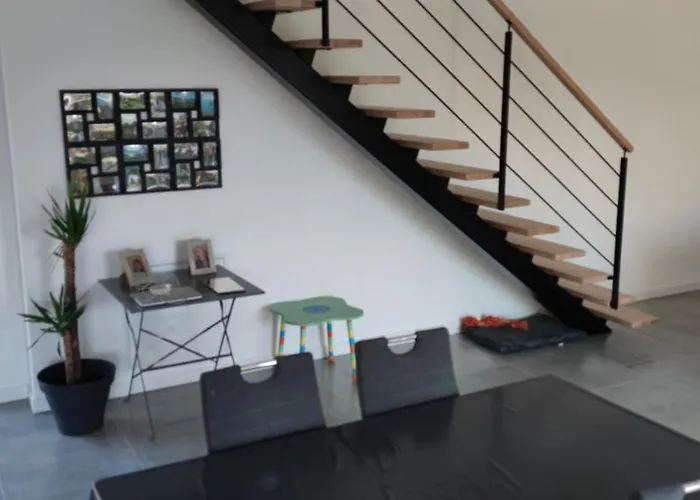 Chambre indépendante avec terrasse