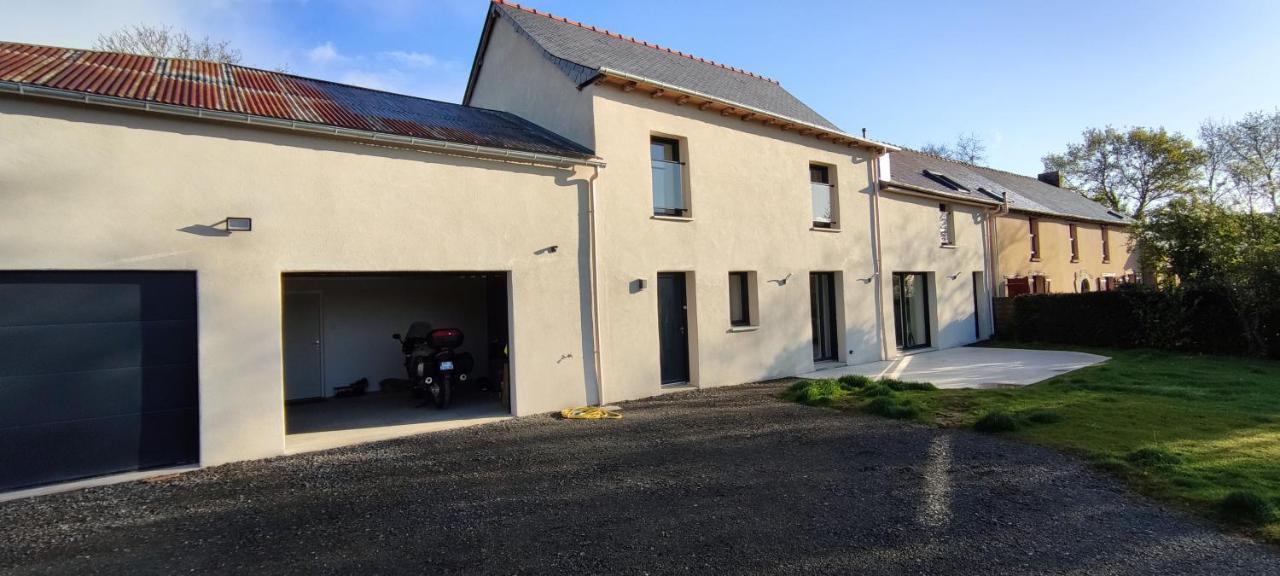 Indépendante Avec Terrasse Romille